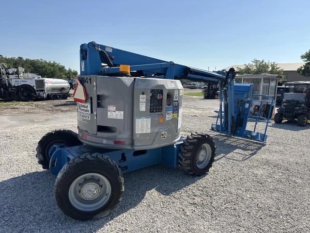Image of Genie Z-34/22 equipment image 3