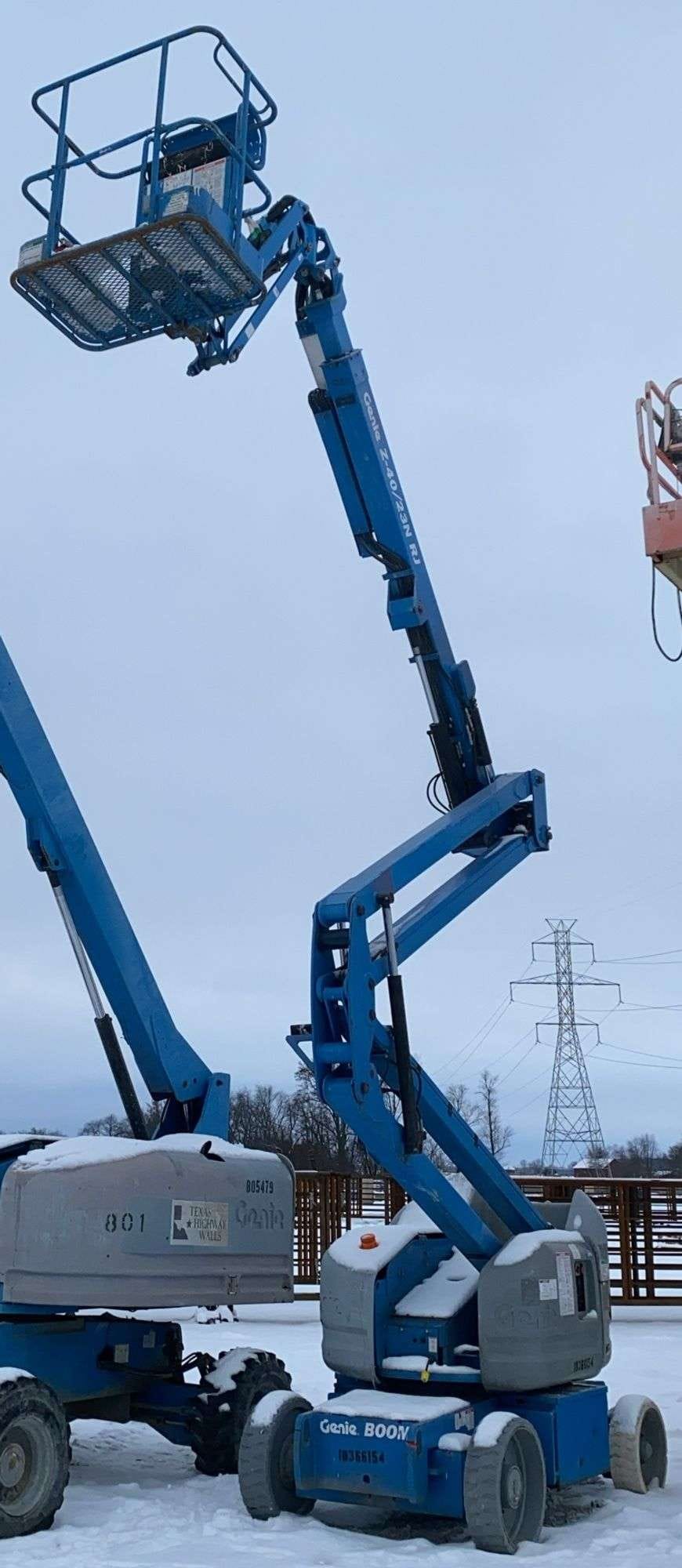 2015 Genie Z-40/23N Equipment Image0