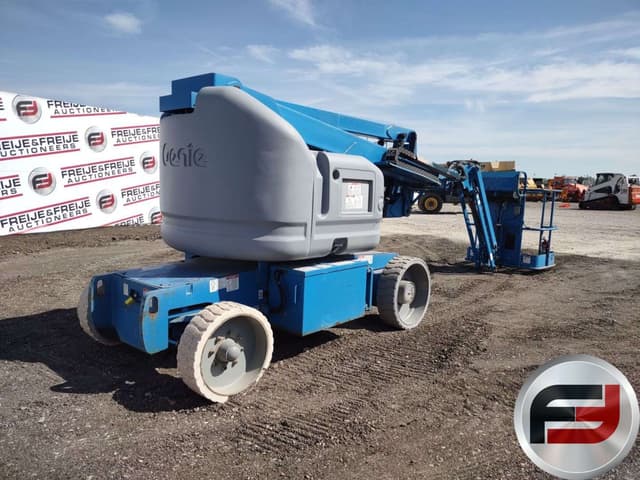 Image of Genie Z-40/23N equipment image 4