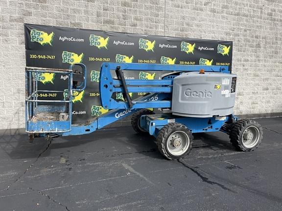 2015 Genie Z-45/25 Equipment Image0