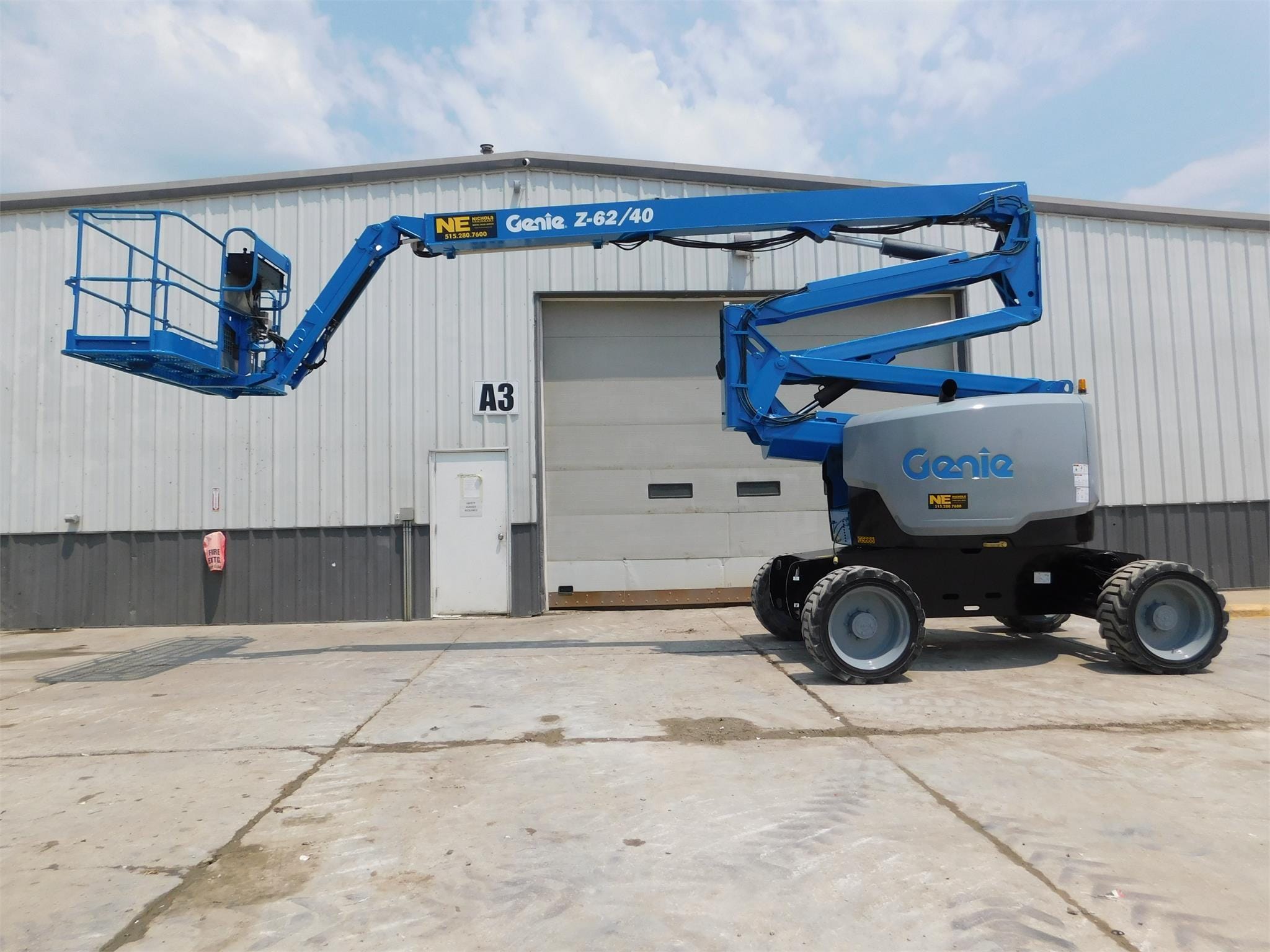 2015 Genie Z62/40 Equipment Image0