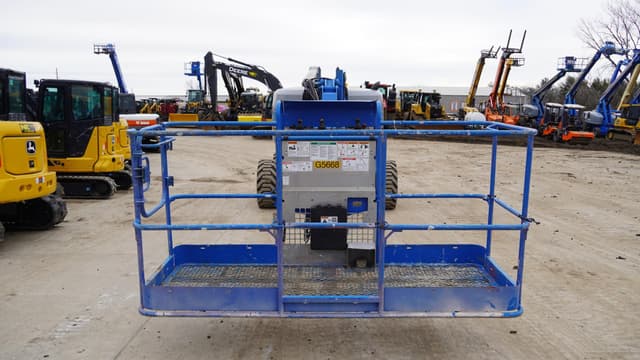 Image of Genie Z62/40 equipment image 4