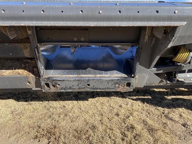 Image of Gleaner 3000 equipment image 1