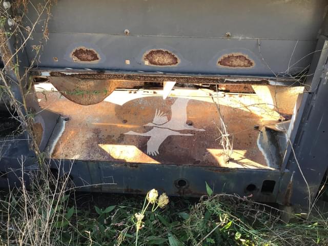 Image of Gleaner 3000 equipment image 3