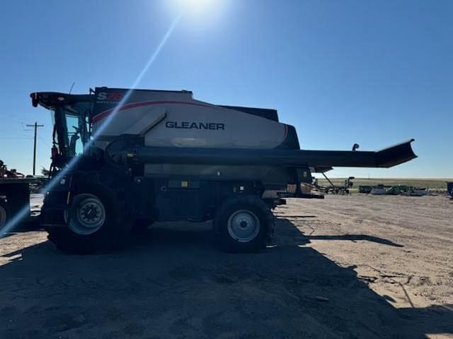 Image of Gleaner S78 equipment image 1