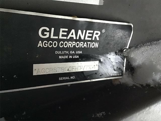 Image of Gleaner S78 equipment image 1