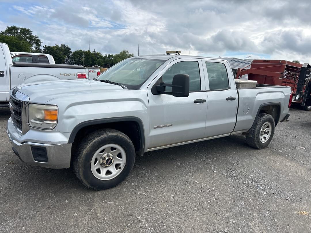 Image of GMC 1500 Primary image