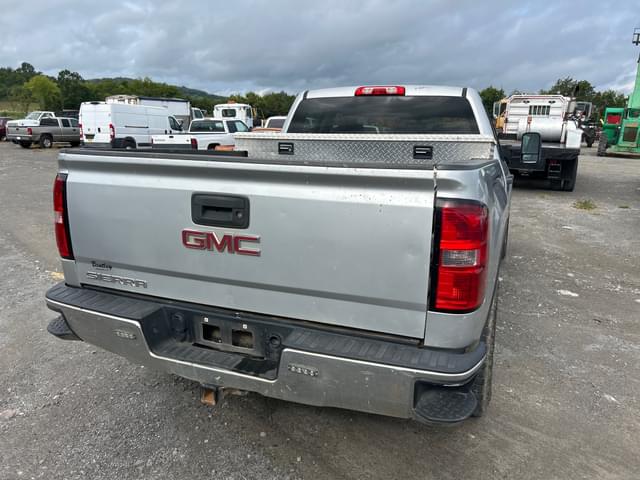 Image of GMC 1500 equipment image 2