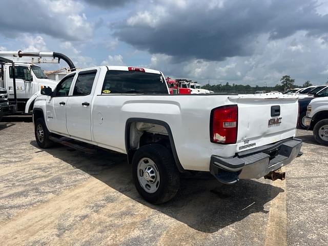 Image of GMC 2500 equipment image 3