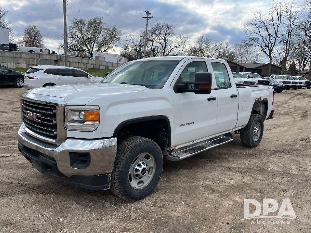Image of GMC 2500HD Primary image