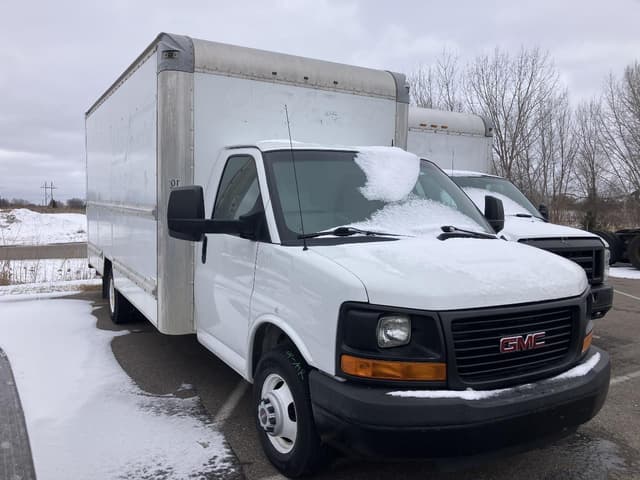 Image of GMC 3500 equipment image 1