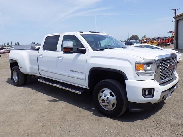 Image of GMC 3500HD equipment image 1