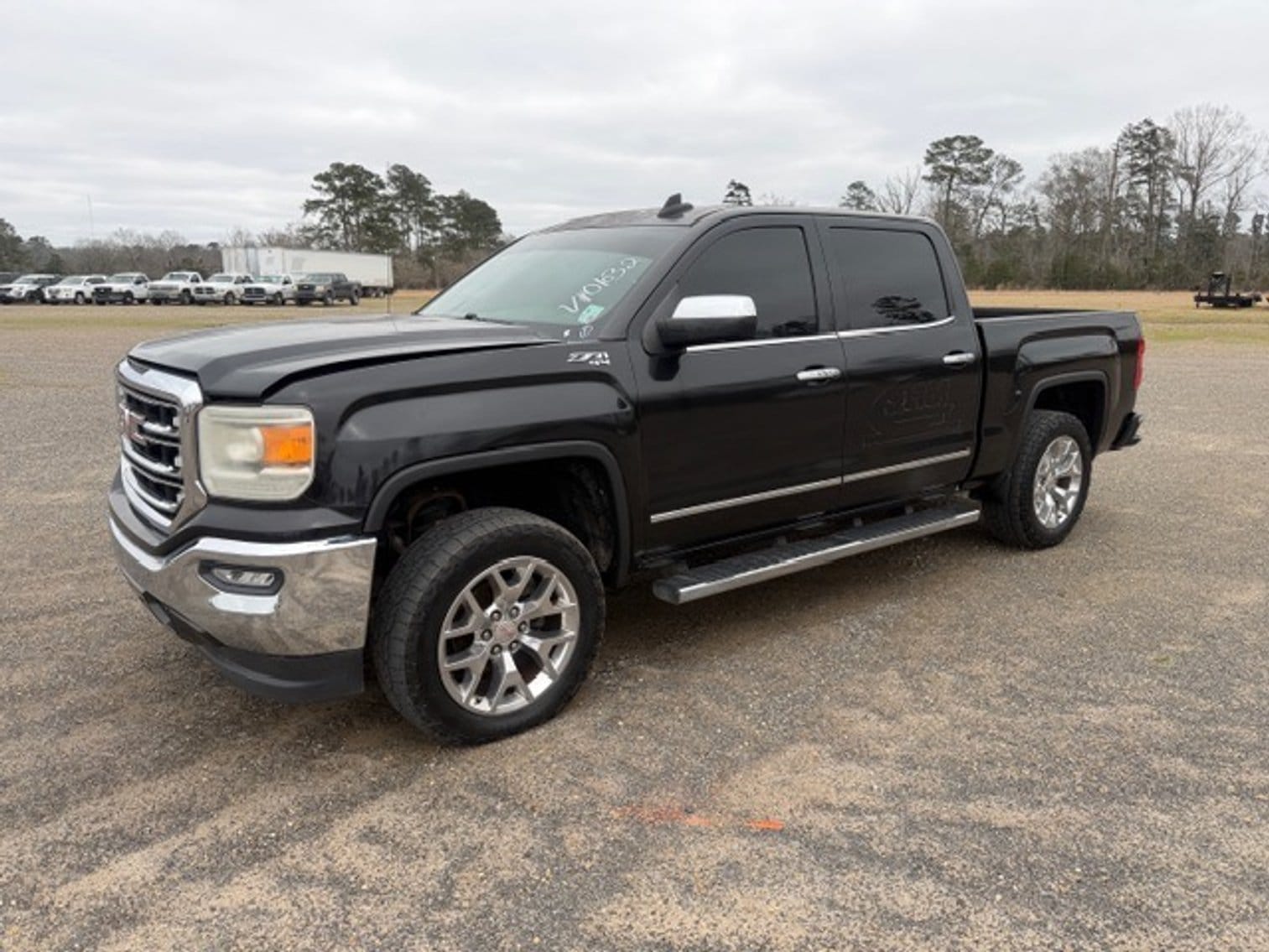 2015 GMC 1500 Equipment Image0