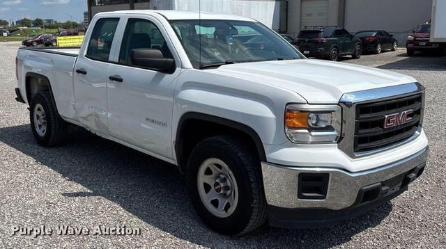 Image of GMC Sierra 1500 equipment image 2