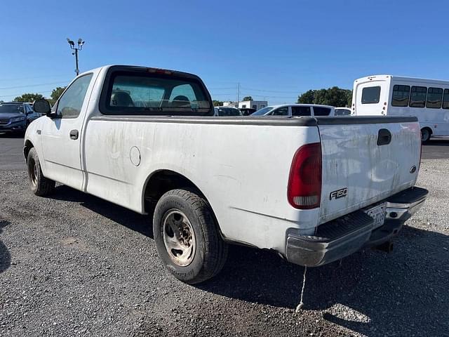 Image of Ford F-150 equipment image 1