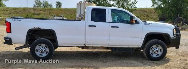 Image of GMC 2500HD equipment image 3