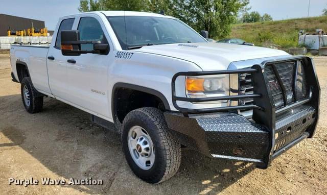 Image of GMC 2500HD equipment image 2