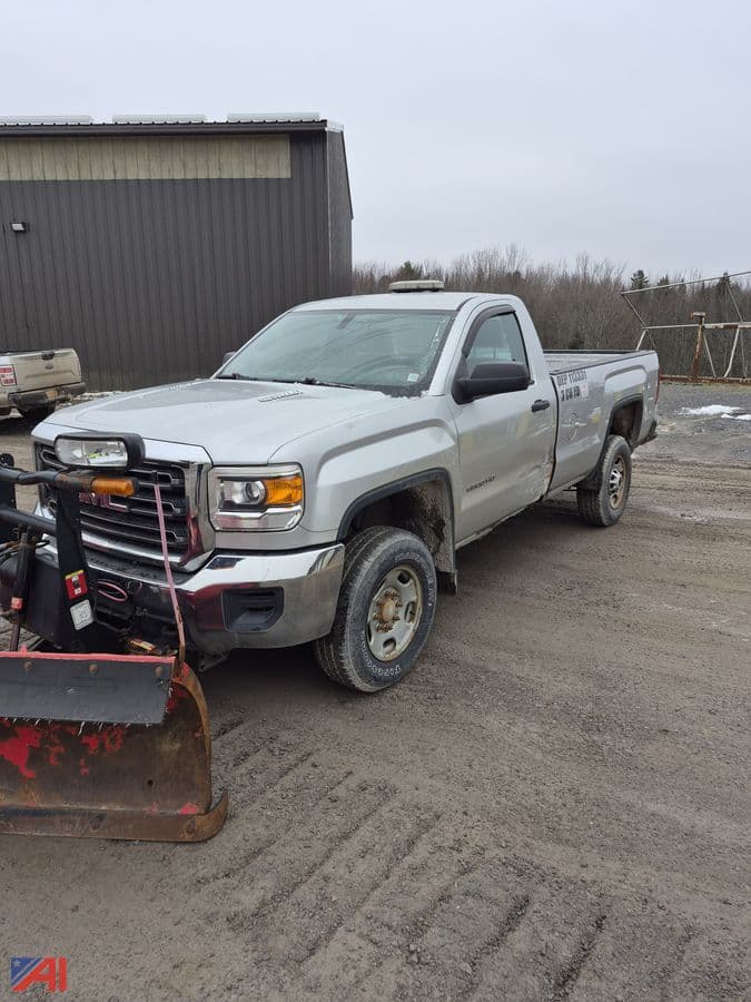 Image of GMC 2500HD Primary image