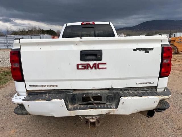 Image of GMC 3500 equipment image 3
