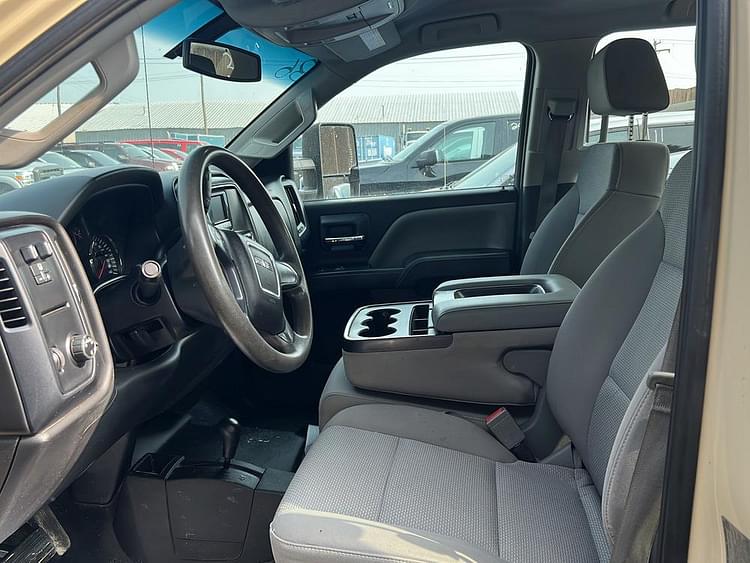 Main image GMC Sierra 3500 12