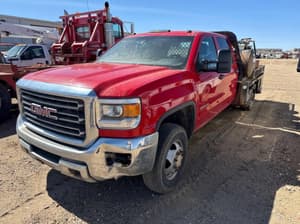 2015 GMC 3500HD Image