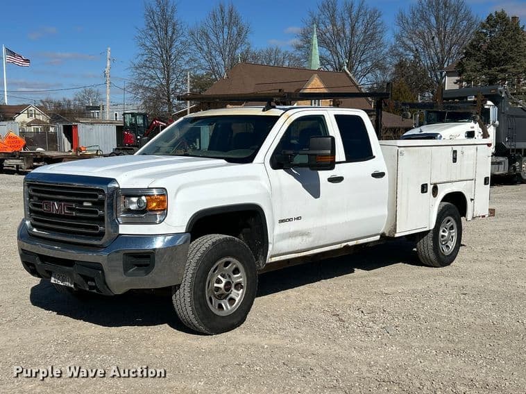 Image of GMC 3500HD Primary image