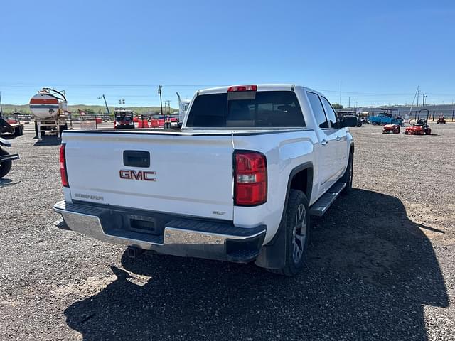 Image of GMC Sierra equipment image 2
