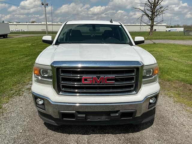 Image of GMC Sierra equipment image 1