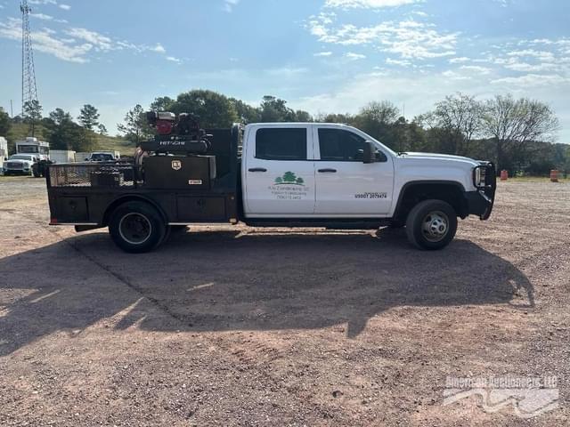 Image of GMC Sierra equipment image 4