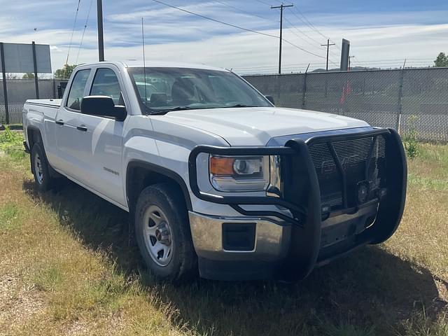 Image of GMC Sierra equipment image 2