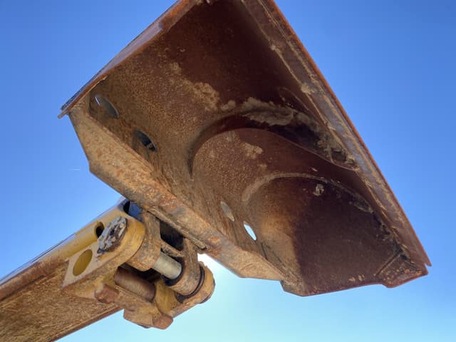 Image of Gradall XL4100 equipment image 4