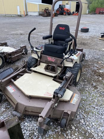 2015 Grasshopper 725D Equipment Image0