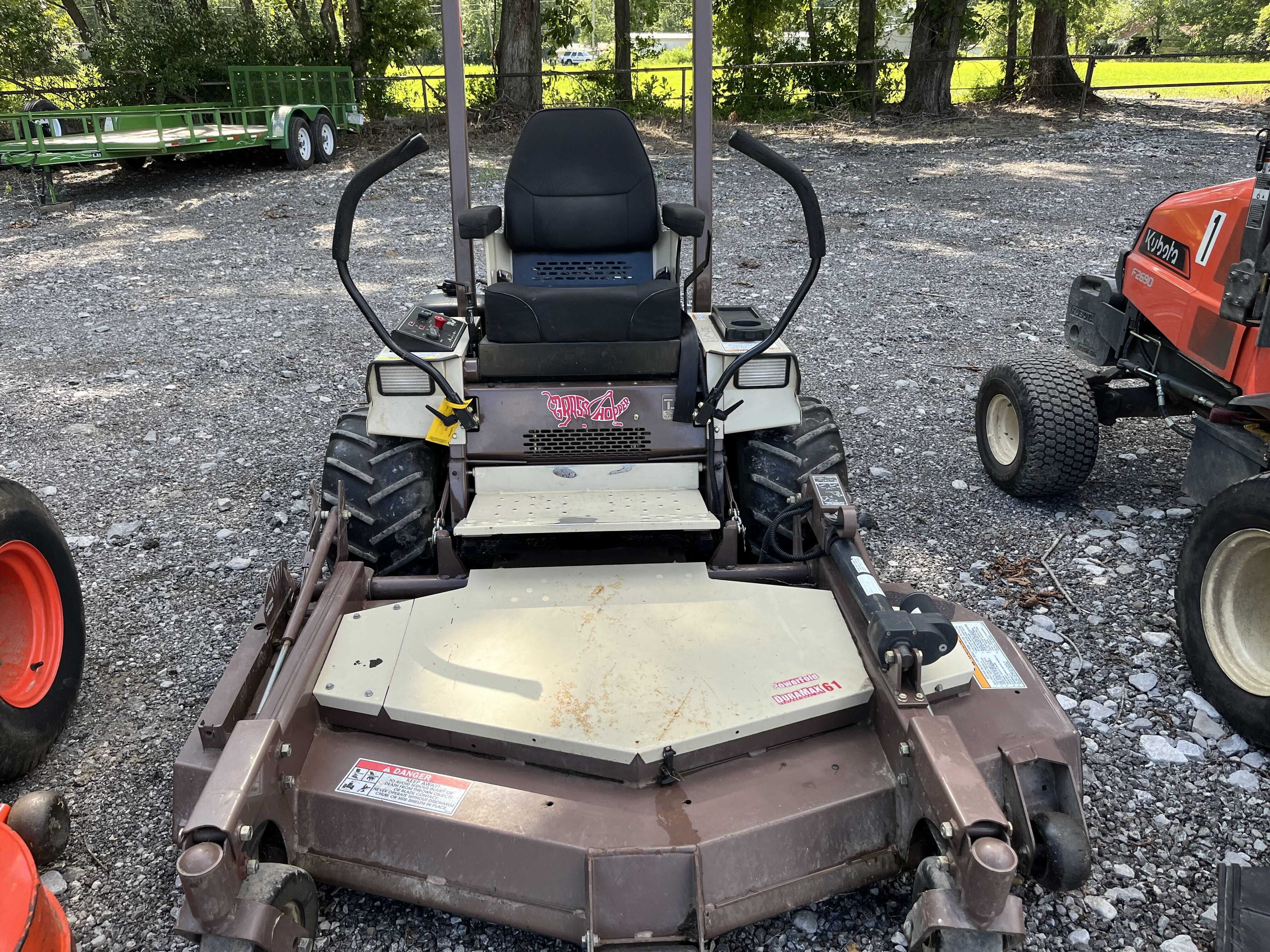 2015 Grasshopper 729 Equipment Image0