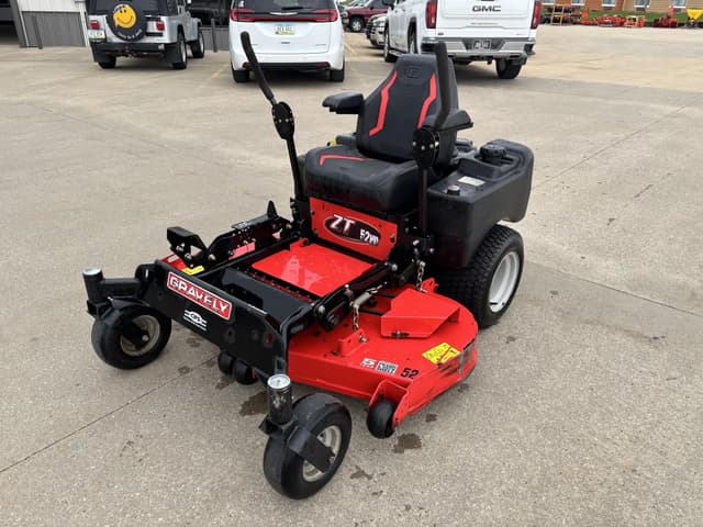 Image of Gravely ZT HD equipment image 1