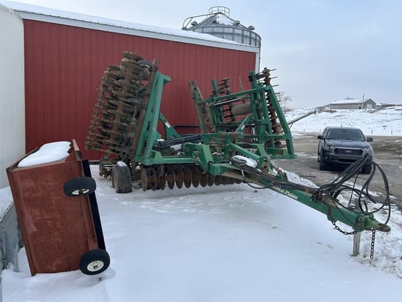 Image of Great Plains 2400TM equipment image 3