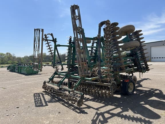 Image of Great Plains 2400TM equipment image 4