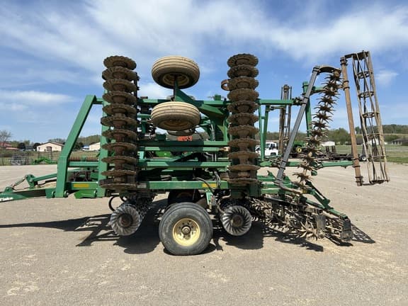 Image of Great Plains 2400TM equipment image 1