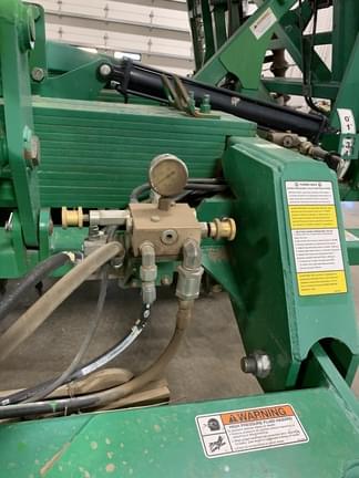 Image of Great Plains 3000TM equipment image 2