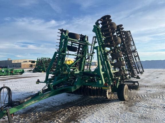 2015 Great Plains 3000TM Equipment Image0