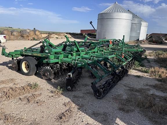 Image of Great Plains 4000TM equipment image 2