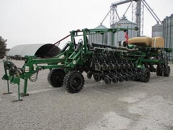 2015 Great Plains YP4025A Equipment Image0