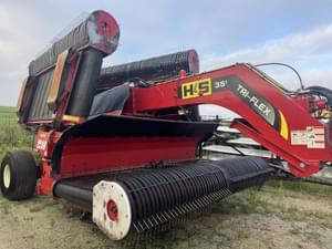 2015 H&S TFM2135 Image