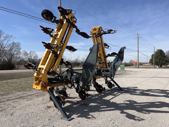 Image of Hagie HSTB60 equipment image 3