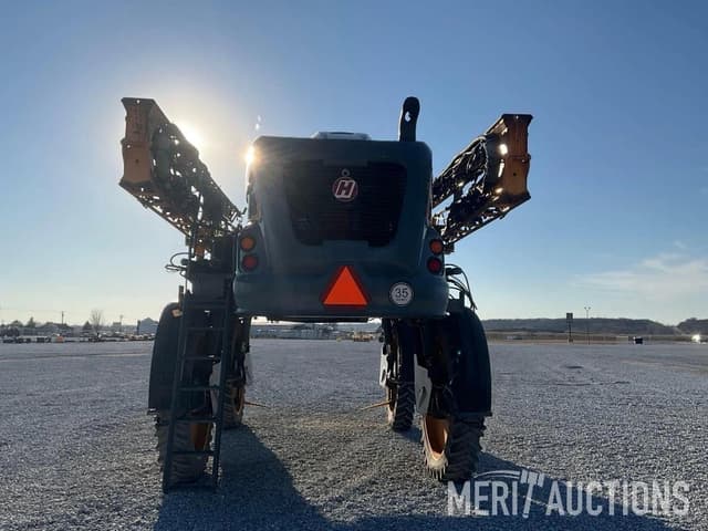 Image of Hagie STS12 equipment image 3