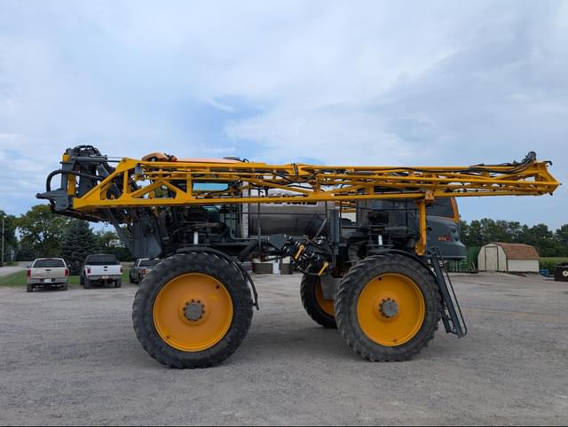 Image of Hagie STS12 equipment image 1