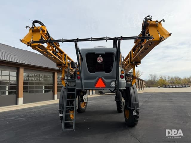 Image of Hagie STS12 equipment image 3