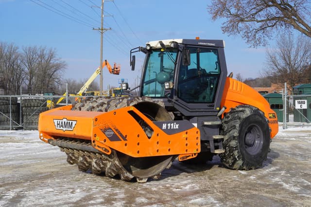 Image of Hamm H11ix equipment image 3