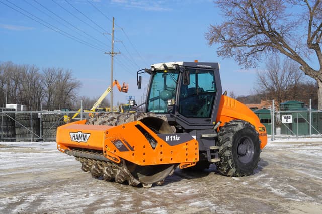 Image of Hamm H11ix equipment image 1