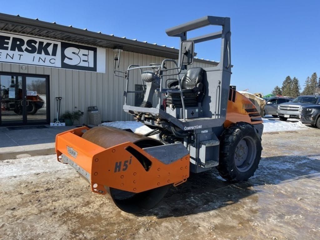 2015 Hamm H5I Equipment Image0