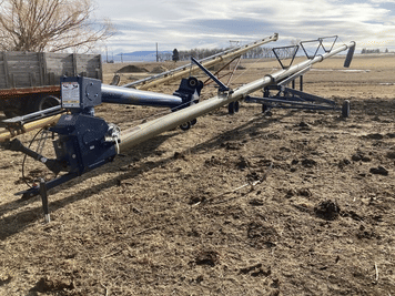 Main image Harvest International H1072